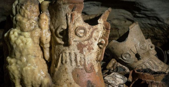 Untouched Maya Artifacts Found at Chichén Itzá